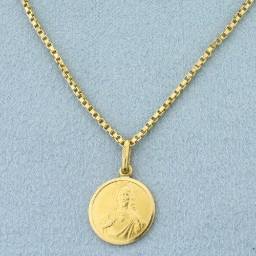 Jesus Pendant on Box Chain Necklace in 18k Yellow Gold