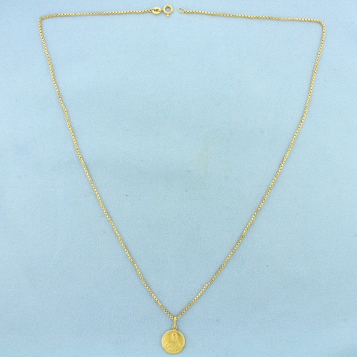 Jesus Pendant on Box Chain Necklace in 18k Yellow Gold