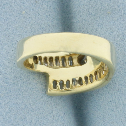 Heart and Baguette Diamond Bypass Ring in 14k Yellow Gold
