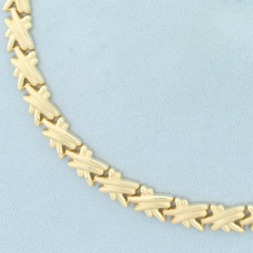 Italian 16 Inch Criss Cross Link Choker Necklace in 14k Yellow Gold