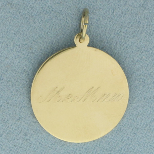 Engravable MeMaw Disc Charm in 14k Yellow Gold