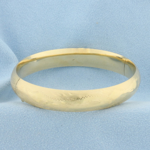 Etched Design Hinged Bangle Bracelet in 14k Yellow Gold