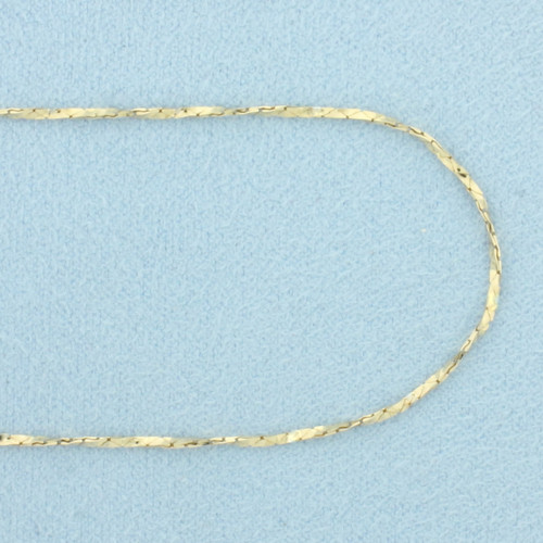 21 Inch Italian Twisting Cobra Link Chain Necklace in 14k Yellow Gold