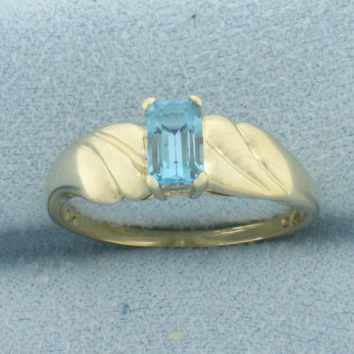 Swiss Blue Topaz Ring in 10k Yellow Gold