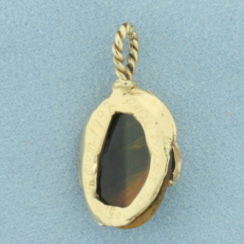Tiger's Eye Leaf Design Pendant in 14K Yellow Gold
