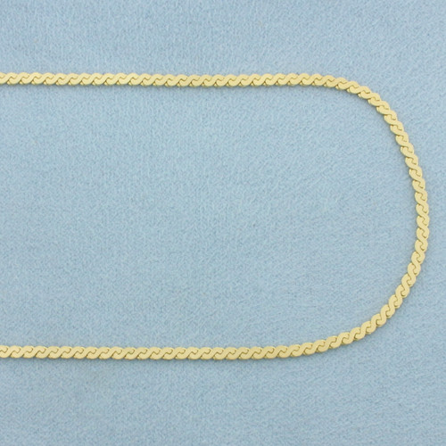 24 Inch Serpentine S-Link Chain Necklace in 14k Yellow Gold