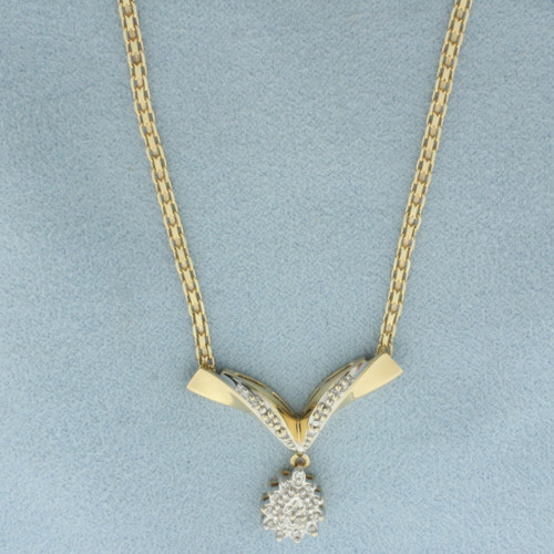 Diamond Dangle Necklace in 14k Yellow Gold