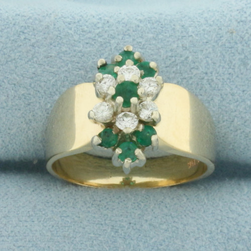 Emerald And Diamond Ring in 14K Yellow Gold