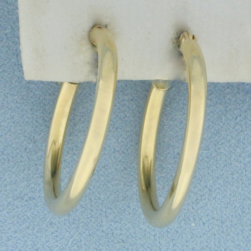 Tube Hoop Earrings in 14k Yellow Gold