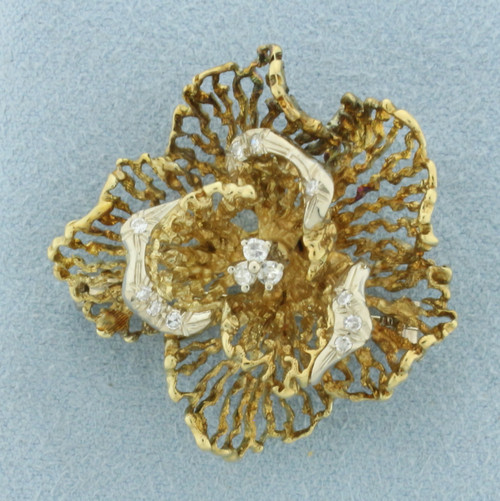 Italian Designer Flower Brooch in 18k Yellow Gold