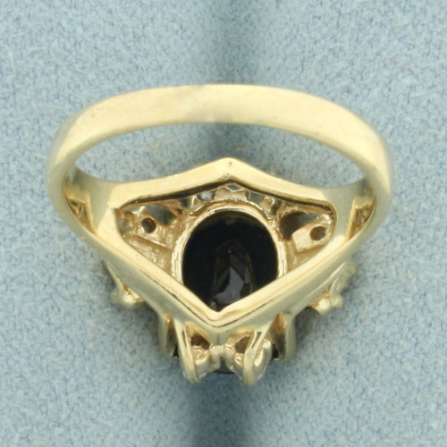 Sapphire Ring in 14k Yellow Gold