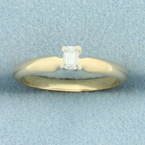 Emerald Shaped Diamond Solitaire Engagement Ring in 14k Yellow Gold