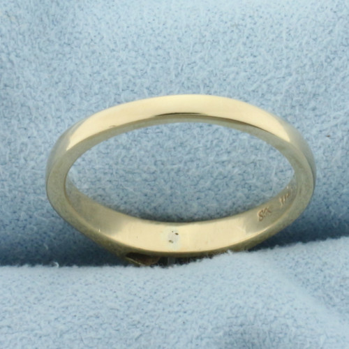 Cathedral Set Diamond Solitaire Engagement Ring in 14k Yellow Gold