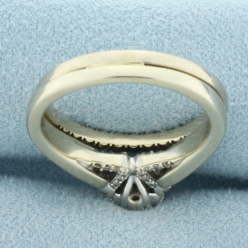 Diamond Flower Design Engagement and Wedding Ring Bridal Set in 10k White Gold