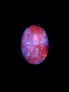 Hackmanite Pocket Stone