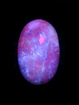 Hackmanite Pocket Stone
