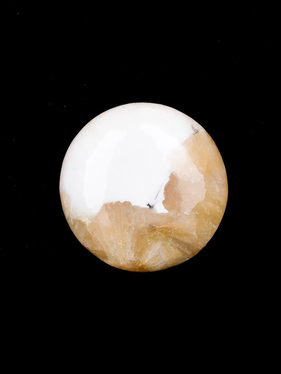Stilbite and Scolecite Pocket Stone