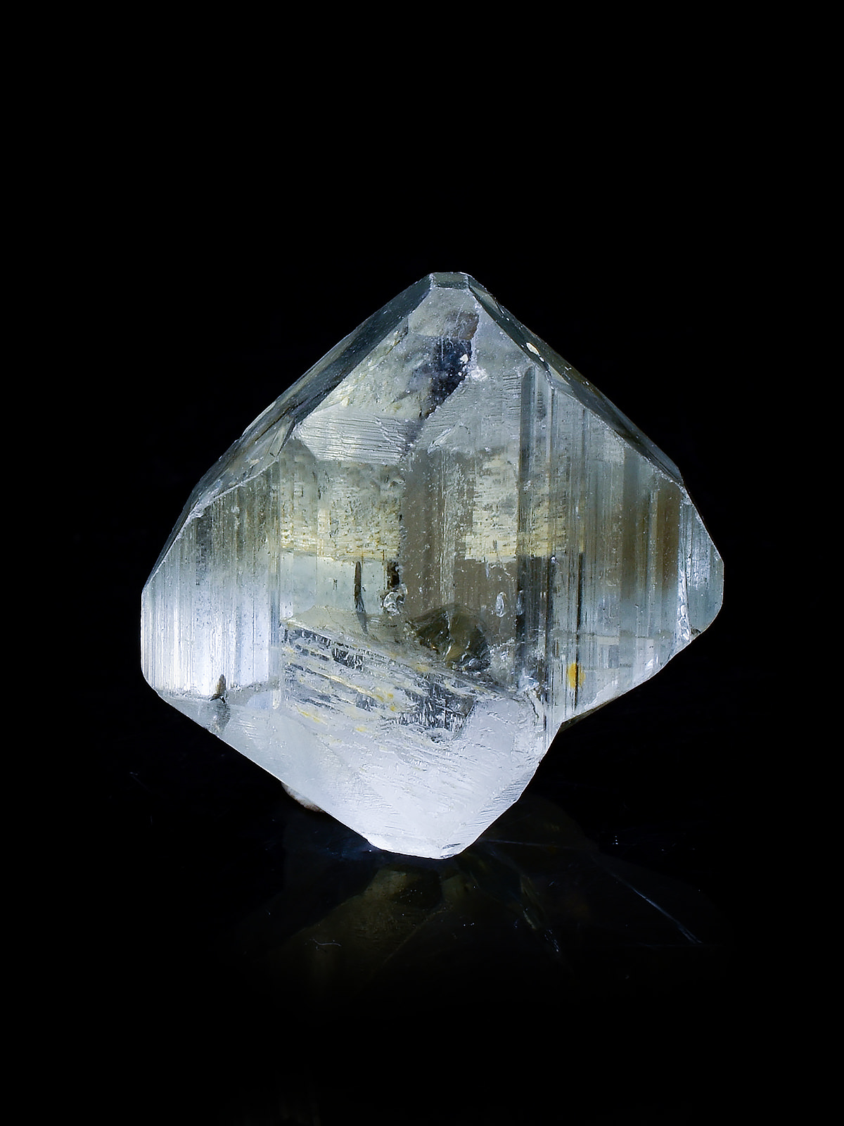 Topaz Crystals, Topaz Specimens