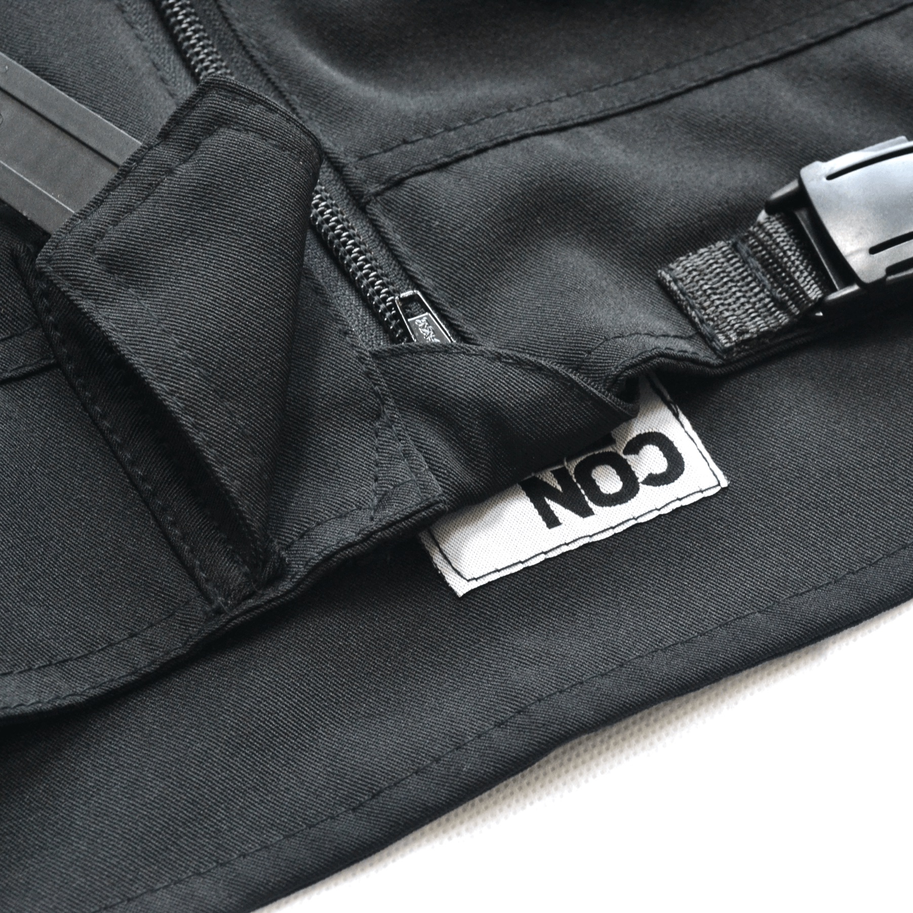 Context Ridewear MTB DH LS Enduro Combo - Ratchet Detail