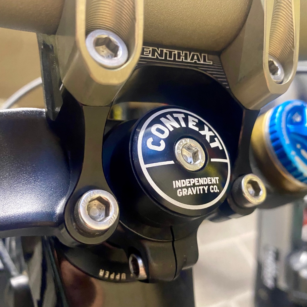 Context Independent Gravity Co Stem Top Cap on bike