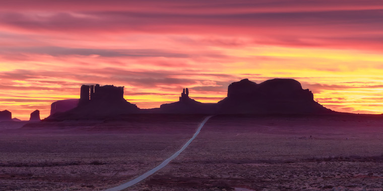 Monument Valley Sunset