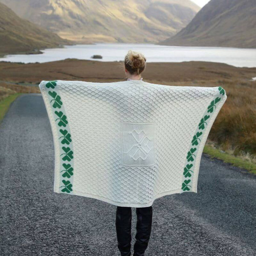 SA962 283 NATURAL WHITE Colour Shamrock Honeycomb Aran Throw ShopAran.com SA962 283 NATURAL WHITE Colour Shamrock Honeycomb Aran Throw ShopAran.com