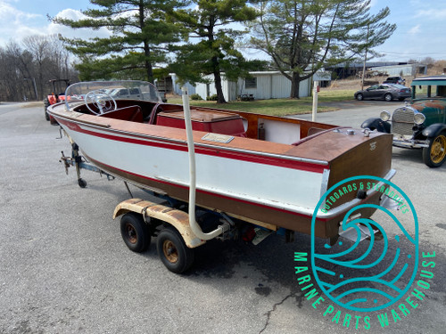 1954 HIggins 17' Runabout Boat