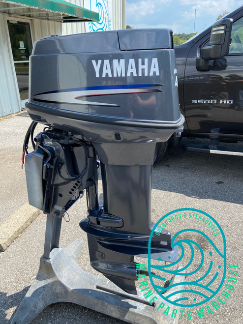 2001 Yamaha 40 HP 3-Cylinder Carbureted 2-Stroke 20" (L) Outboard Motor