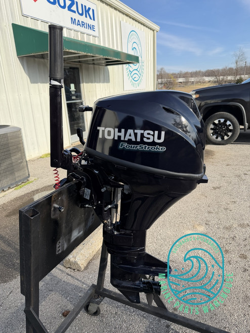 2016 Tohatsu 8 HP 2-Cylinder Carbureted 4-Stroke 15" (S) Outboard Tiller Motor