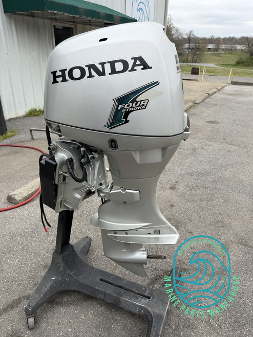 2011 Honda 50 Hp 3-Cylinder EFI 4-Stroke 20" (L) Outboard Motor