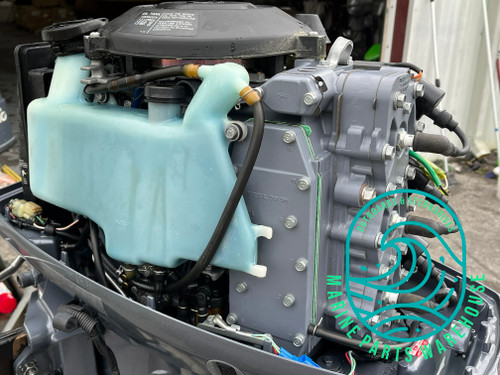 2003 Yamaha 40 Hp 3-Cylinder Carbureted 2-Stroke 20" (L) Outboard Motor