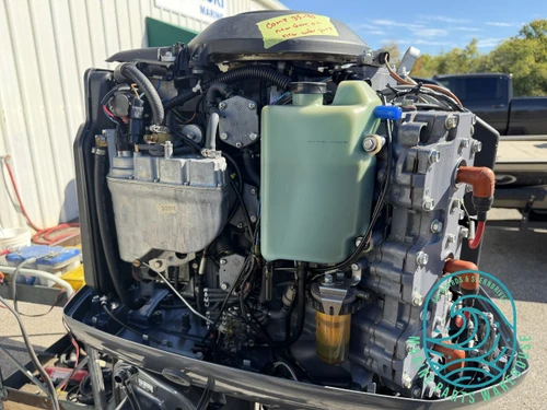 2003 Yamaha VMAX 225 Hp 6-Cyl EFI 2-Stroke 20" (L) Outboard Motor