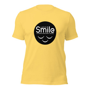 I LIKE TO SMILE AT PEOPLE WHO DON'T LIKE ME (blk design)