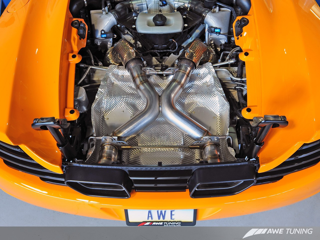 AWE Tuning Performance Exhaust - McLaren MP4-12C