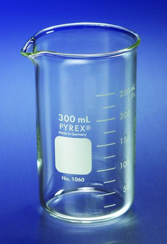 Pyrex Berzelius graduated beaker, tall form with spout Tall form, capacity 500 mL (6pk)
