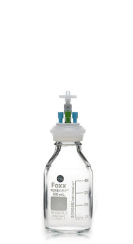 ChromCap 300 HPLC Solvent Reservoir System with VersaCap GL45 and 500 mL Clr. Glass Reagent Bottle, Class VI PTFE Adapter and Safety Air Inlet Valve, Three (3x) Ports- OD Tubing 3.2mm (1/8) or 1.6 mm (1/16), 1/EA