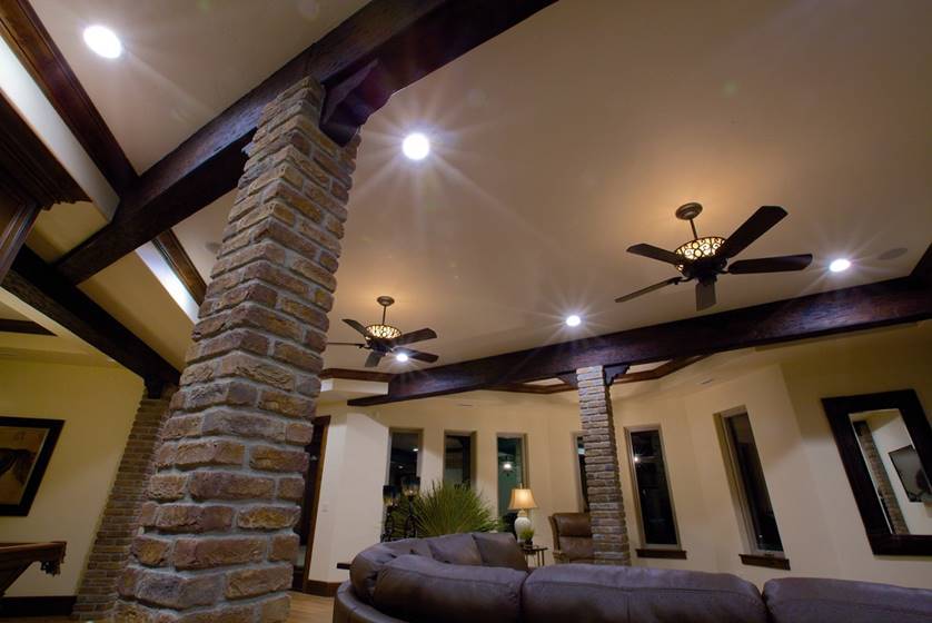 Hewn Faux Wood Beams in Fresh Coffee