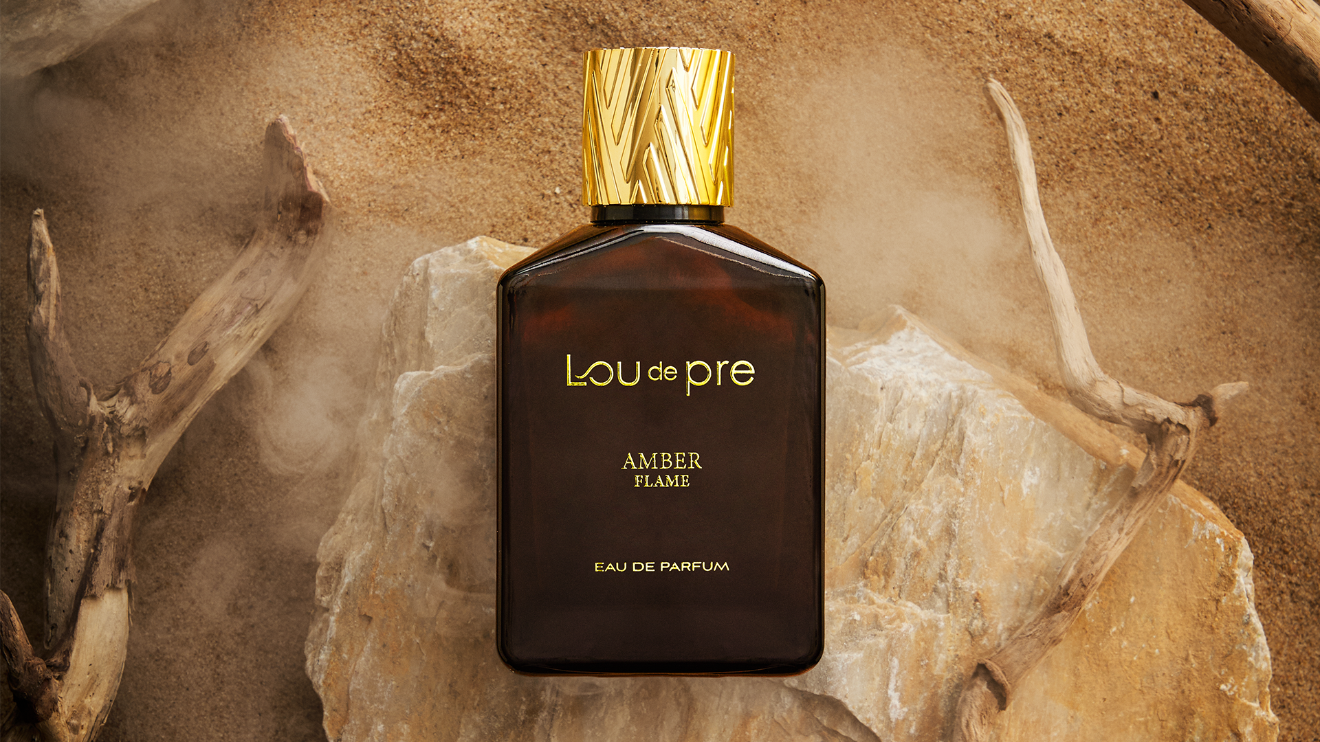 Proslavite život s LOU DE PRE AMBER FLAME, ambery vanilija miris inspiriran svjetski poznatim parfemima. Za žene koje vole snažan karakter i profinjenost u svakom trenutku.