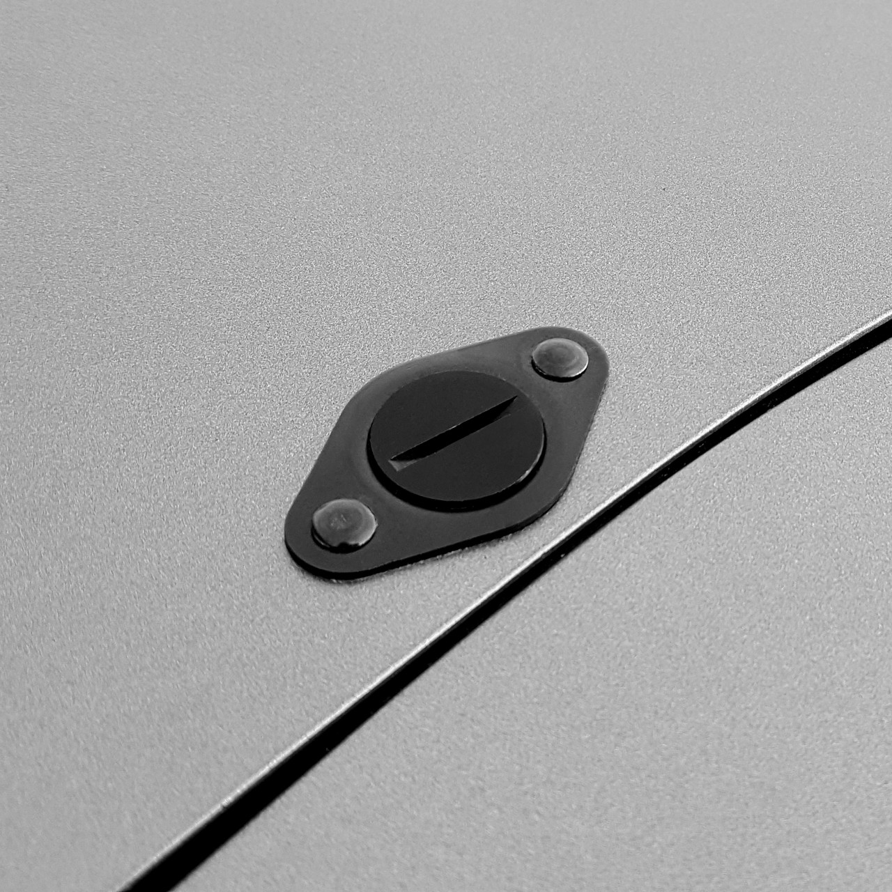 7/16 in. Self-Ejecting Flush Slotted Head Quarter Turn Fastener, Aluminum, Black Anodized, .500 in. Grip Length | Quarter-Max