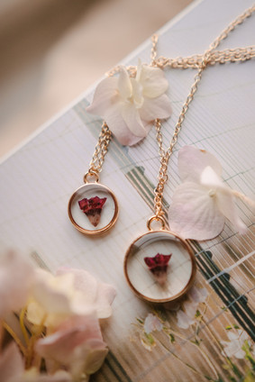 Pressed Flower Necklace | Perfect Wedding Gift For Bridesmaids | Preserve My Bouquet