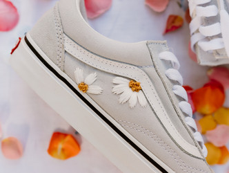 Chamomile Embroidered Vans