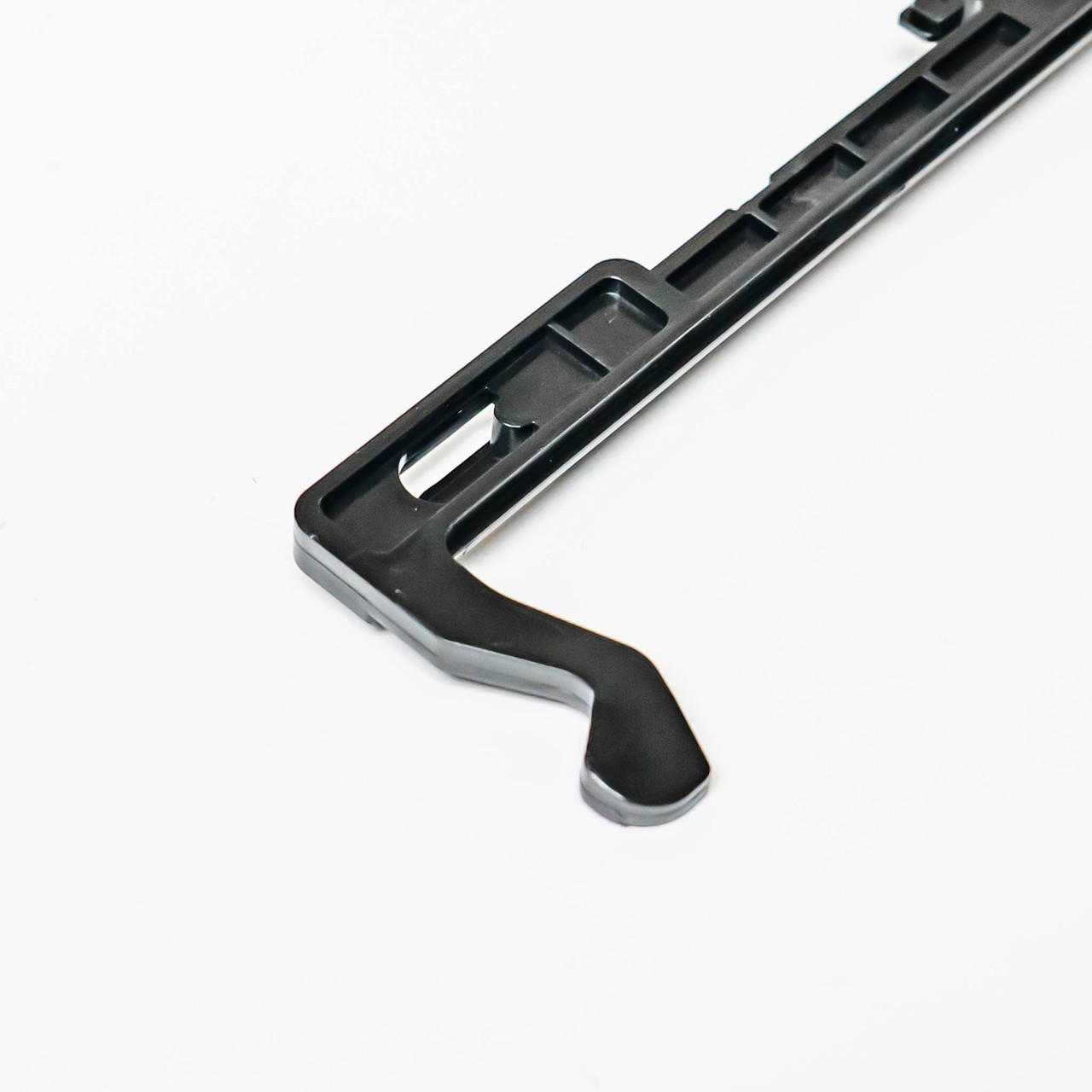 Microwave Door Latch for GE | McCombs Supply Co | WB02X11096