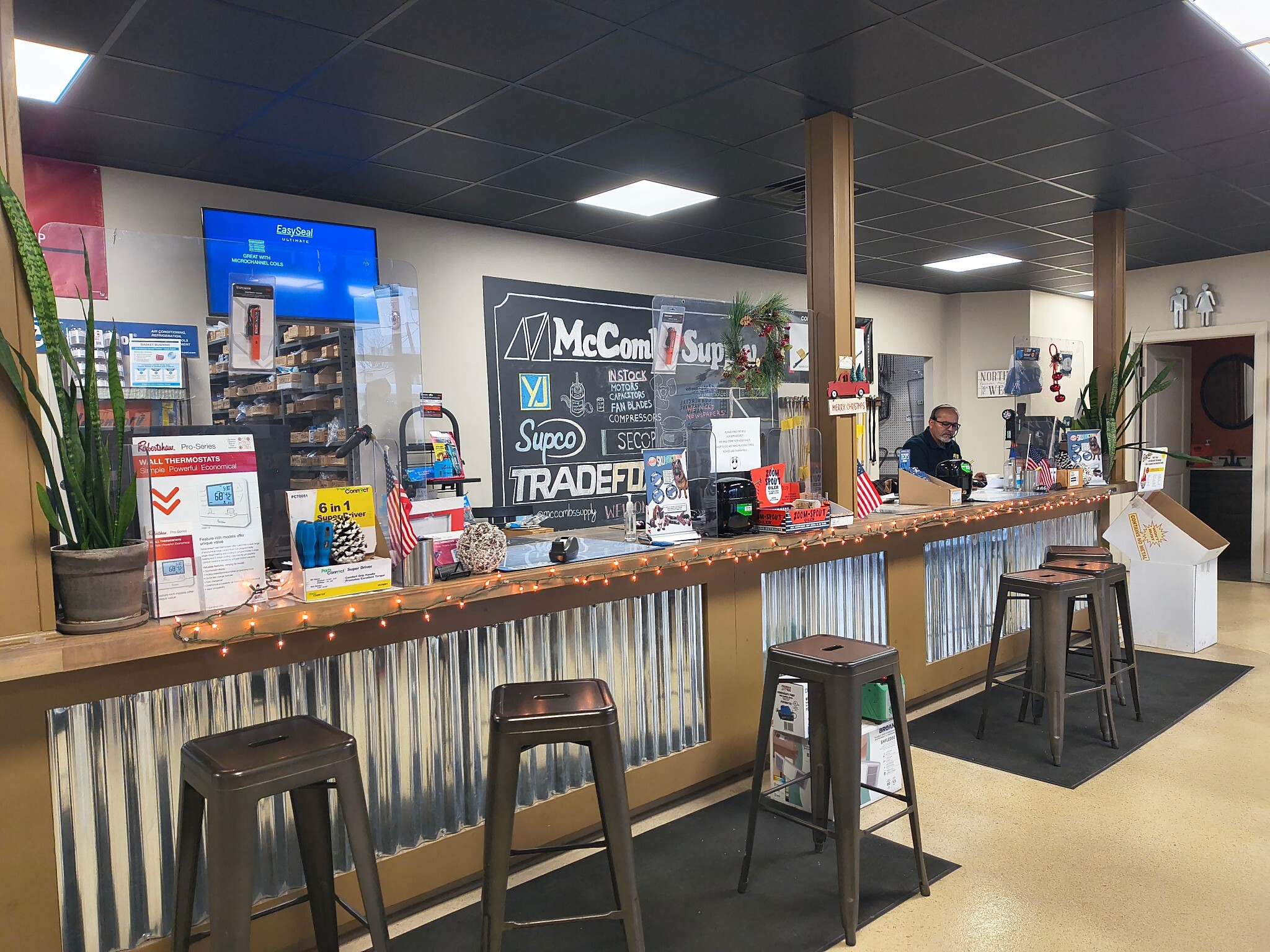 new-about-us.jpg new-about-us.jpg