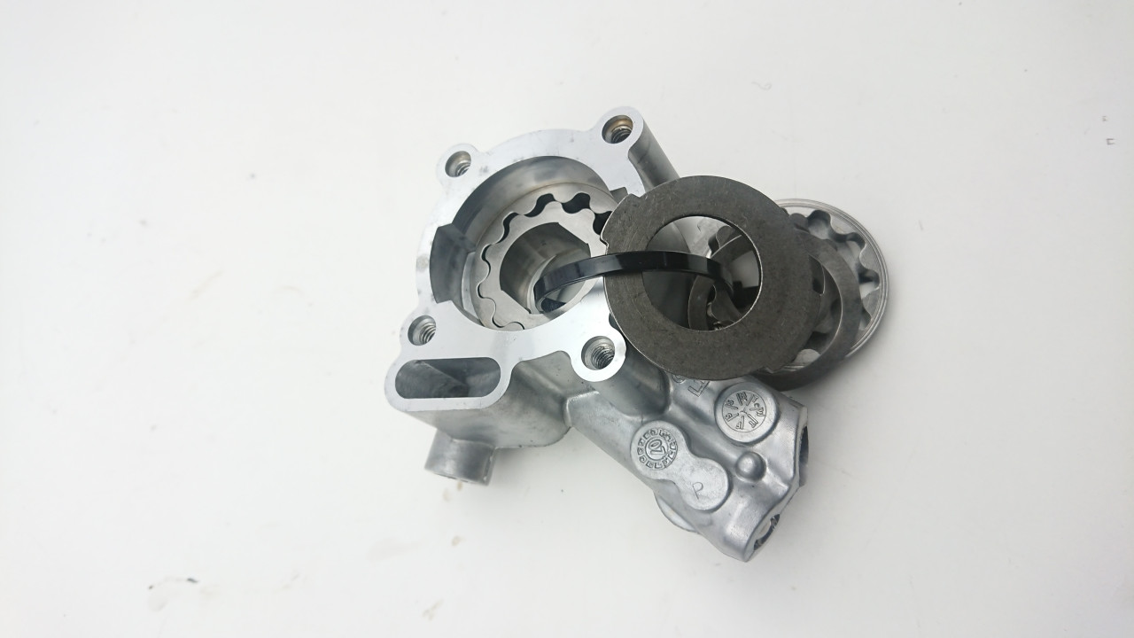 Oil pump Harley Davidson softail dyna 96ci 2603706 Bike Part Out