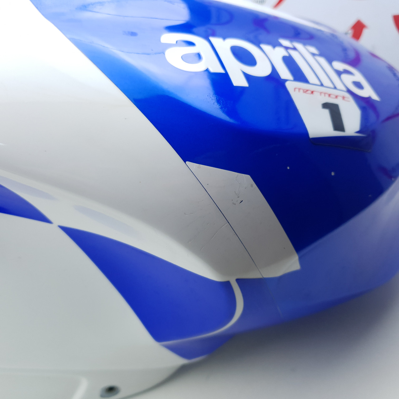 Fuel Tank Aprilia Tuono 1000 R RSV1000 06-09 AP8104452 - Bike Part Out