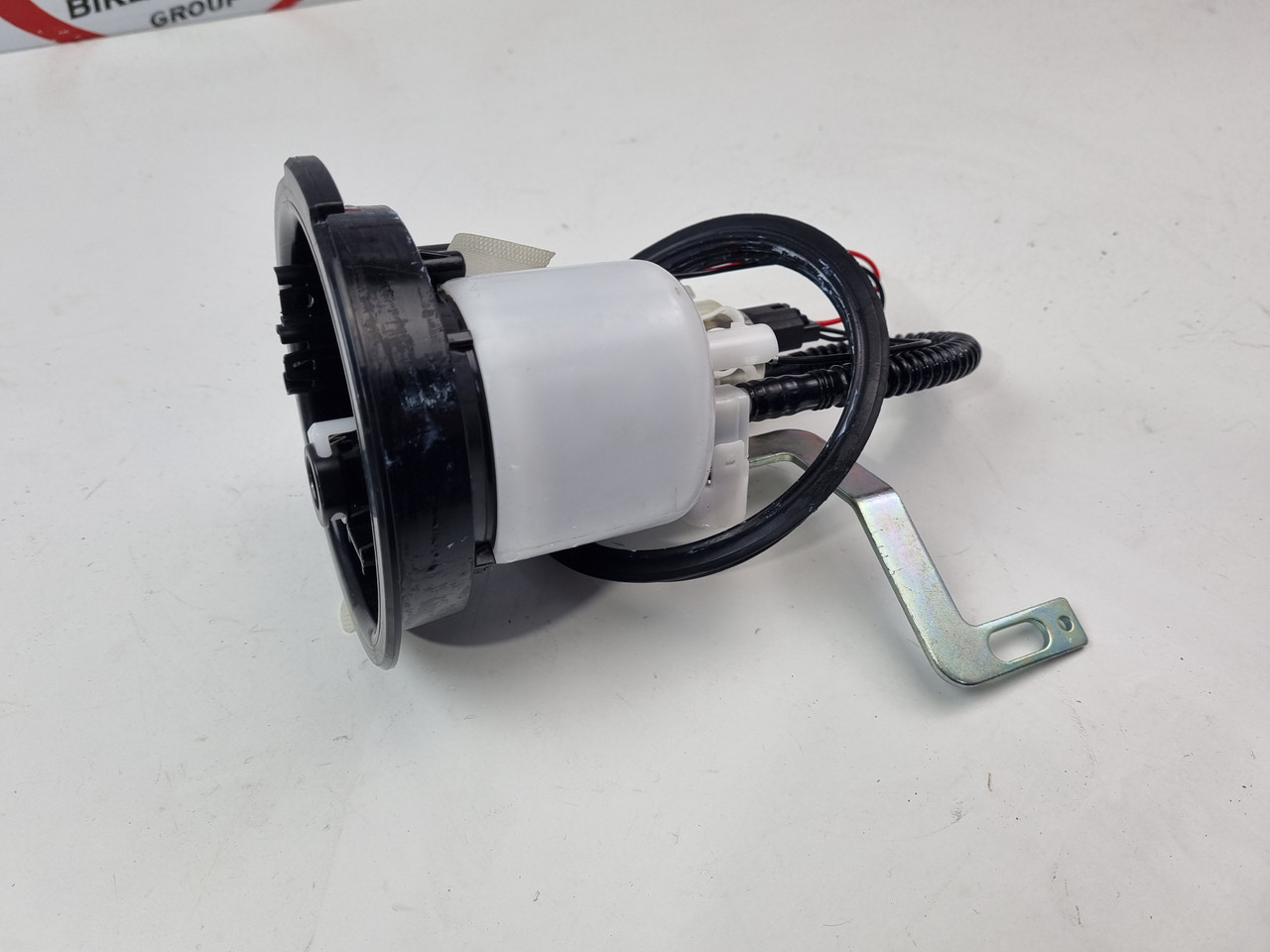 06L121111M - Pompe à eau Golf 7 A3 1.6 2.0i