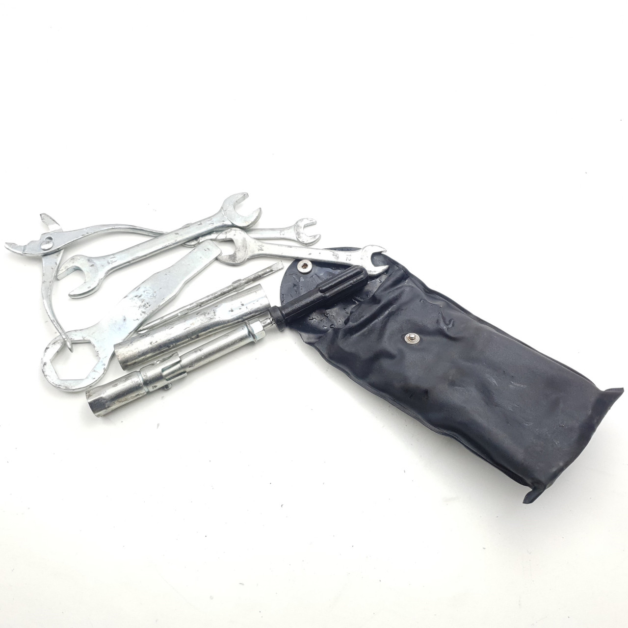 Tool Kit Kawasaki Ninja ZX6R ZX 6R ZX600 07-08 560070033 - Bike