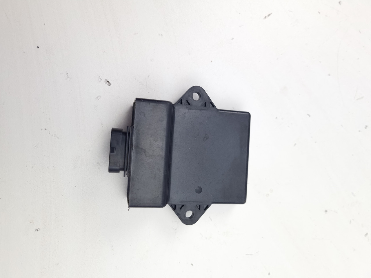 バイク用CDIイグナイター ECU 5CH-01 071000-1211 用のヤマハ TTR600 用のイグナイター用 CDI 速度  イグニッションボックスモジュール ECU 5CH-01 071000-1211 CDI ヤマハ TTR600 イグナイター無制限速度 オートバイ用  オートバイ用CDI ECU 5CH-01 071000-1211 用のヤマハ ... AFSモジュール ECU 5CH-01 071000-1211 用のヤマハ TTR600 用のイグナイター用 CDI 速度制限なし