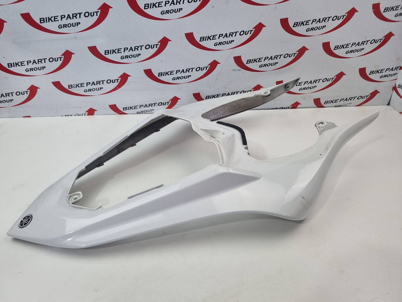 3種セット×10 Rear Tail Fairing Body Cowl Scratched Yamaha YZF-R1 R1 07-08 4C8