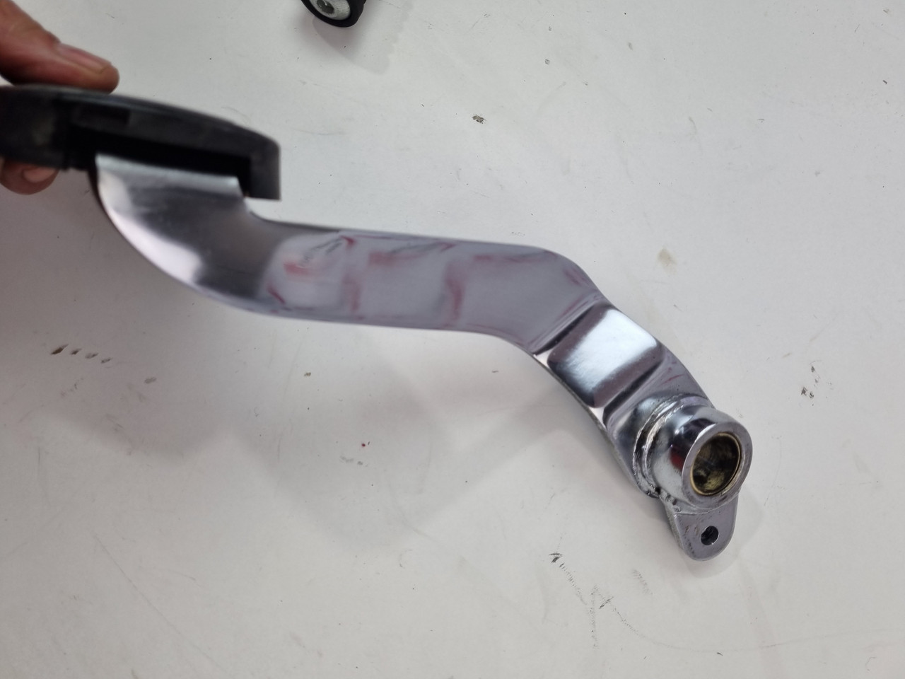 V　 Rear brake pedal Harley Davidson Dyna Switchback 38157-12